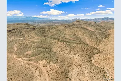 020 E Outlaw Canyon Road, Kingman, AZ 86401 - Photo 22