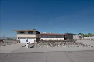 301 Farallon Dr, Lake Havasu, AZ 86403 - Photo 2