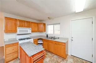 3809 N Horse Mesa Rd, Golden Valley, AZ 86413 - Photo 16