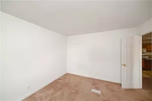 3809 N Horse Mesa Rd, Golden Valley, AZ 86413 - Photo 30