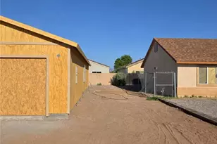 9854 S Phoenix Dr, Mohave Valley, AZ 86440 - Photo 4