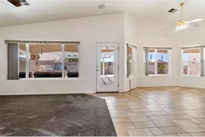 2070 E Sandtrap Lane, Fort Mohave, AZ 86426 - Photo 10
