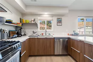 1678 Rio Vista Dr, Bullhead City, AZ 86442 - Photo 10