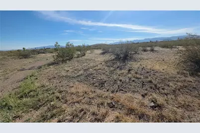 339-11-013 N N. Escuela Road, Golden Valley, AZ 86413 - Photo 2