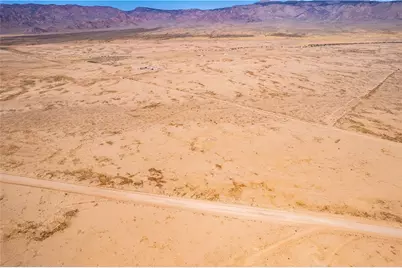12676 Antares Road, Kingman, AZ 86401 - Photo 2