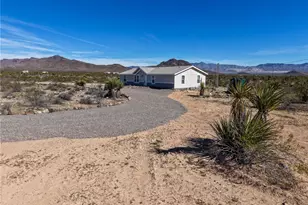 5874 N Ehrenburg, Golden Valley, AZ 86413 - Photo 10