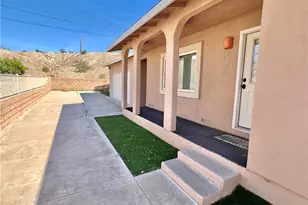 2262 Red Rock Rd, Bullhead City, AZ 86442 - Photo 4