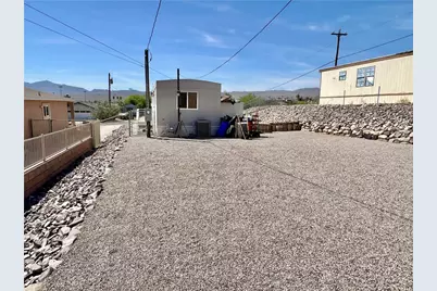 2258 Red Rock Road, Bullhead City, AZ 86442 - Photo 8