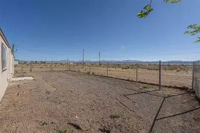 860 S Derby Circle, Golden Valley, AZ 86413 - Photo 30