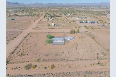 860 S Derby Circle, Golden Valley, AZ 86413 - Photo 6