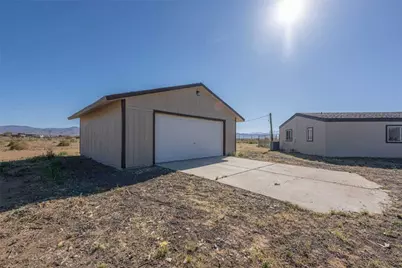 860 S Derby Circle, Golden Valley, AZ 86413 - Photo 28