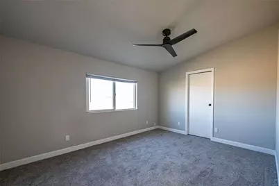 860 S Derby Circle, Golden Valley, AZ 86413 - Photo 8