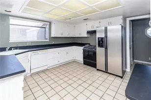 8286 S Smoketree Ln, Mohave Valley, AZ 86440 - Photo 6
