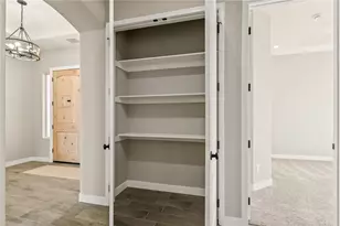 2339 Raven Ct, Bullhead City, AZ 86442 - Photo 16