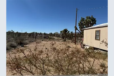 18516 N Squaw Drive, Dolan Springs, AZ 86441 - Photo 16