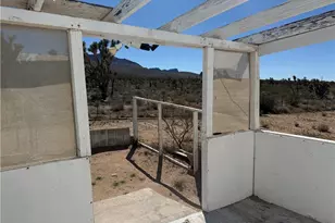 18516 N Squaw Dr, Dolan Springs, AZ 86441 - Photo 22