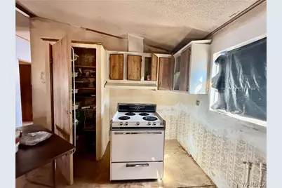 18516 N Squaw Drive, Dolan Springs, AZ 86441 - Photo 30