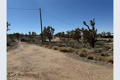 18516 N Squaw Drive, Dolan Springs, AZ 86441 - Photo 8