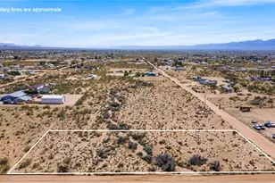 306-04-043A N Santa Cruz Rd, Golden Valley, AZ 86413 - Photo 1