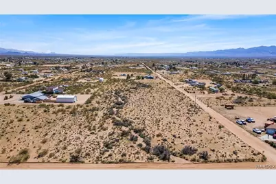 306-04-043A N Santa Cruz Road, Golden Valley, AZ 86413 - Photo 2