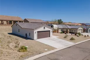 6082 S Tenderfoot Ln, Fort Mohave, AZ 86426 - Photo 34