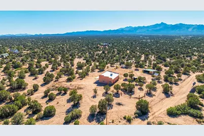 10374 E Happy Trails Road, Kingman, AZ 86401 - Photo 58