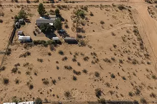 1620 S San Pedro Rd, Golden Valley, AZ 86413 - Photo 26