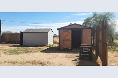 1620 S San Pedro Road, Golden Valley, AZ 86413 - Photo 16