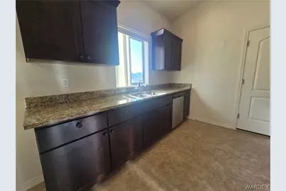 3331 E Rusty Spur Avenue, Kingman, AZ 86409 - Photo 6