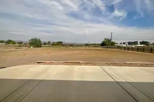 1834 E Vista Dr, Mohave Valley, AZ 86440 - Photo 30
