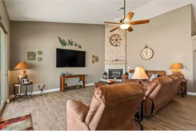 2918 Lakeview Drive, Bullhead City, AZ 86429 - Photo 24