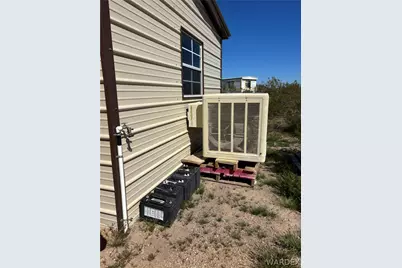 3614 N Escuela Road, Golden Valley, AZ 86413 - Photo 12