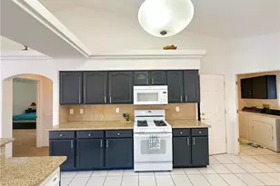 2068 E Lago Grande Bay, Fort Mohave, AZ 86426 - Photo 14