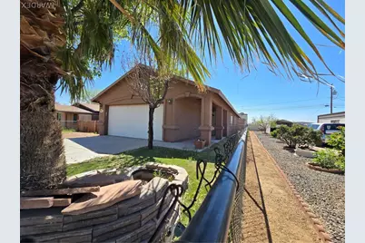 2470 E Neal Avenue, Kingman, AZ 86409 - Photo 2