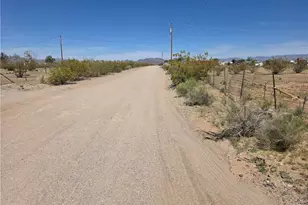 4182 N Canelo Rd, Golden Valley, AZ 86413 - Photo 30