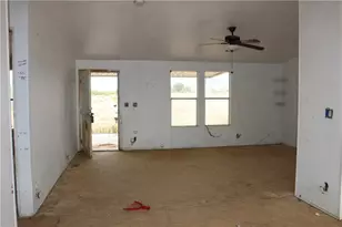 5174 W Burro Dr, Golden Valley, AZ 86413 - Photo 14