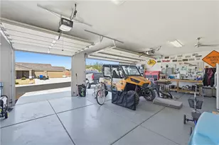 2644 Slide Mountain Loop, Bullhead City, AZ 86442 - Photo 32