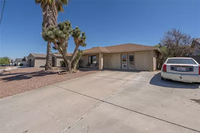 3284 N Yavapai Street, Kingman, AZ 86401 - Photo 2