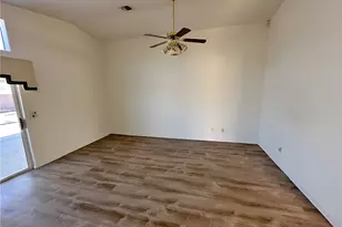 2195 Hi Jolly Dr, Bullhead City, AZ 86442 - Photo 10