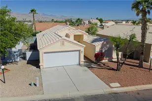 1193 Pawnee Dr, Bullhead City, AZ 86442 - Photo 8