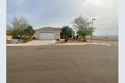 2246 Pinta Rosa, Bullhead City, AZ 86442 - Photo 2