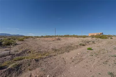 770 E Kino Avenue, Meadview, AZ 86444 - Photo 6