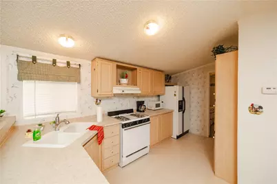 2304 S Estrella Road, Golden Valley, AZ 86413 - Photo 28