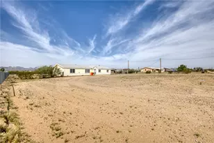 693 Horse Mesa Rd, Golden Valley, AZ 86413 - Photo 12