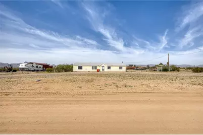 693 Horse Mesa Road, Golden Valley, AZ 86413 - Photo 10