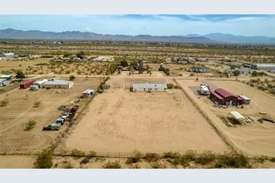 693 Horse Mesa Road, Golden Valley, AZ 86413 - Photo 8