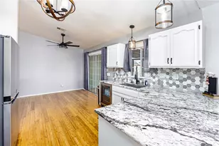 1718 Hilltop Cir, Bullhead City, AZ 86442 - Photo 14