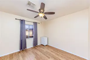 1718 Hilltop Cir, Bullhead City, AZ 86442 - Photo 26