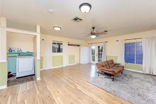 1718 Hilltop Cir, Bullhead City, AZ 86442 - Photo 20