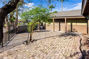 1718 Hilltop Cir, Bullhead City, AZ 86442 - Photo 8